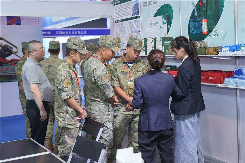 第六届广州军民两用物资装备展览会